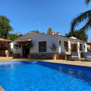 Villa Privada con Piscina y Alma Mediterránea